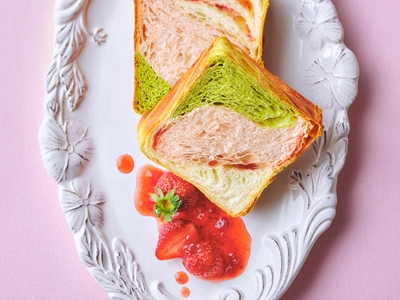 JALハワイ線機内食にマーブルデニッシュ「京都三色」が採用 ―京都発・伝統と革新が織りなす逸品が 約8万人の乗客に美味しさを届ける―