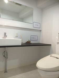 rirhCVcs5euWUZbLVodX.jpg?w=940&h=940