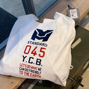 rj40zzVdCZicNEKdcsEv.jpg?w=940&h=940