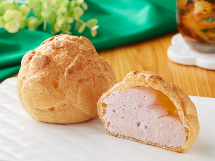 あまおう苺のシュークリーム(画像はイメージです。)