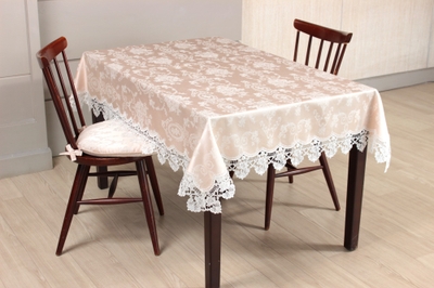 ナチュラル色のピンクベージュ