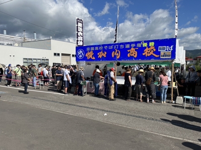 rvExmuMsDf0H9lLbFfoY.jpeg?w=940&h=940