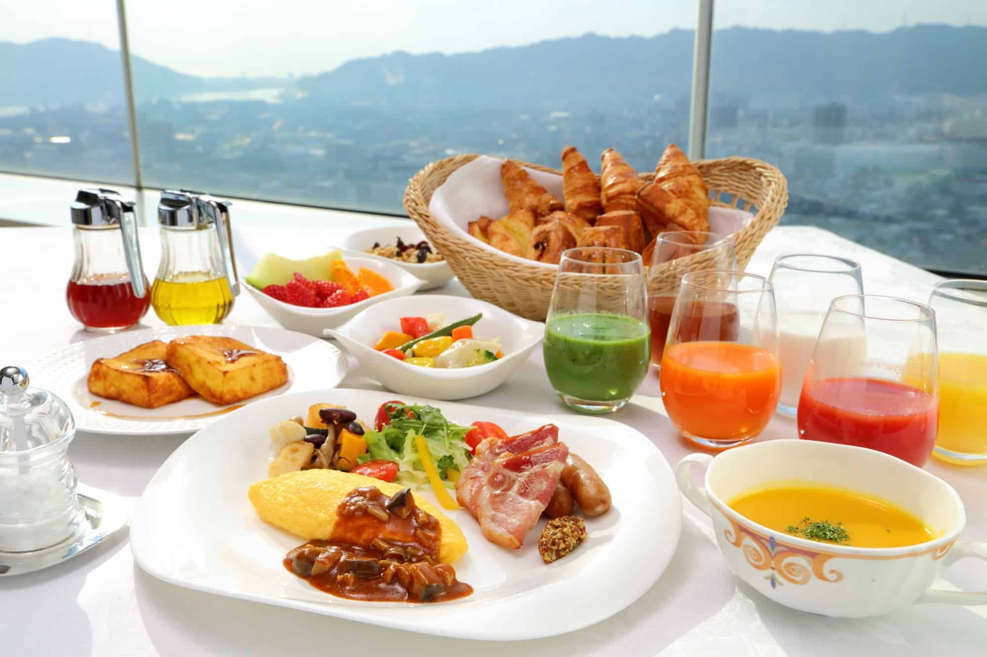 【OMO7高知】歴史と活気を感じる高知市の中心部に立つホテル 「OMO7高知(おも)by 星野リゾート」2023年4月6日オープン ~2024年春にはリニューアルオープンを予定~