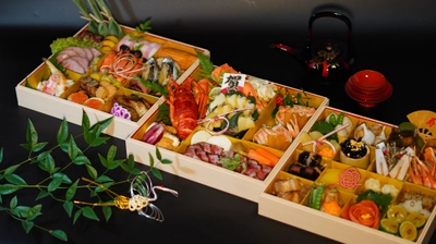 京都・丹後の海と山の恵みを詰め込んだ、贅沢な新春の一箱 「ホテル丹後王国」“初”のオリジナルおせち「彩」「雅」「極」を販売！