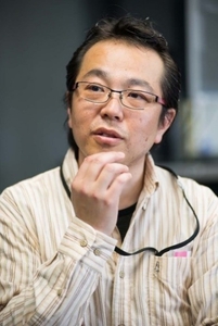 ryhmXvtmI8v32m7SB5Pi.jpg?w=940&h=940