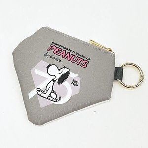 スヌーピーのポーチ