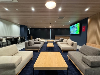 s0y8W6KMCWxUWYzVkfzZ.jpg?w=940&h=940