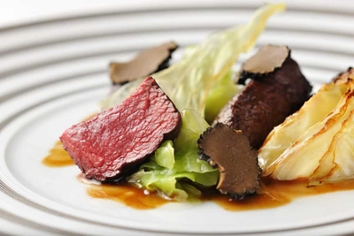 s5AK9VfmHR2ZcNZo1blp.jpg?w=940&h=940