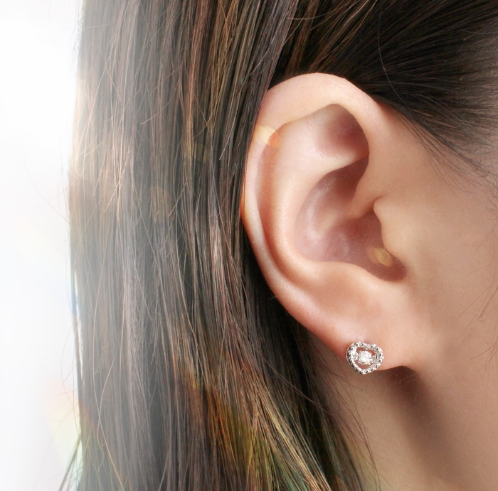 Love to you(ピアス)着用画像