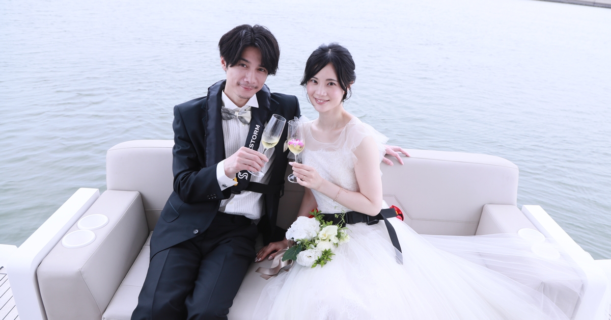 大阪・北新地からラグジュアリーな水上ツアーへ。“オイスター＆ワインバーJIDA“発、シャンパンクルーズで楽しむ川の舟運！