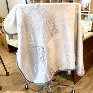 sHD3UWm35GBH4yAasjYx.jpg?w=940&h=940