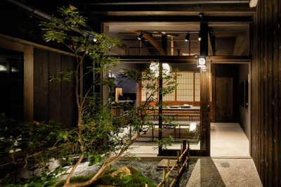 sIObfXCFc2zZwWoYapeG.jpg?w=940&h=940