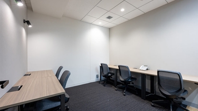 sJ94XZEeOxgKpt7pQf9O.jpg?w=940&h=940