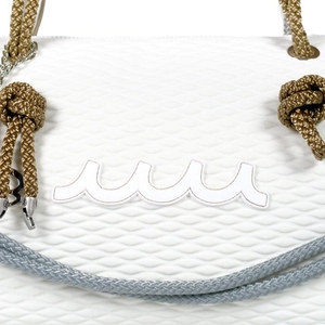 sJkKstyE1kcFoaIBq4Xv.jpg?w=940&h=940