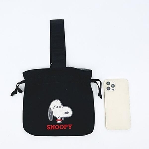 スヌーピーの巾着バッグ