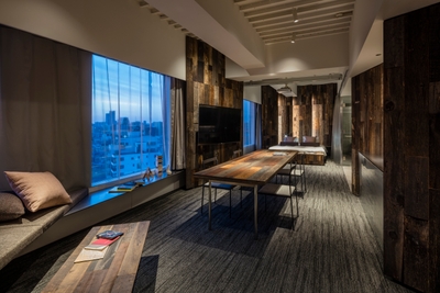 sPmKJxHznWQ4XzUTuDjk.jpg?w=940&h=940