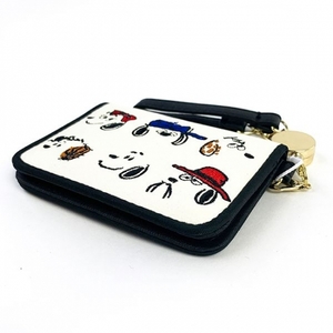 sTYy52T781GzDa9vkLsf.jpg?w=940&h=940