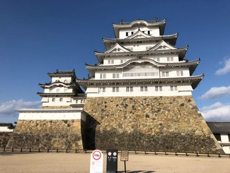 姫路城を花のオブジェで装飾します！