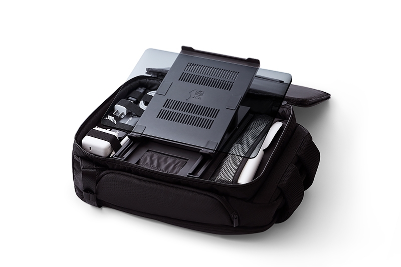 「1秒で名刺を取り出せる名刺入れ」を販売している 「株式会社sion works 代表 井島志乃氏」の取材記事を6月3日公開