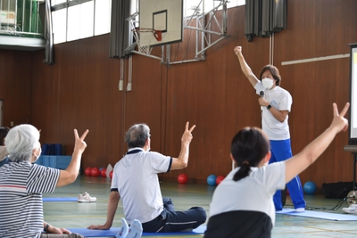 sZthw1ljgzsMrx5bHUz3.jpg?w=940&h=940