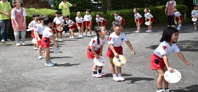 近畿大学九州短期大学附属幼稚園で「夏祭り」を開催　園児と保護者、保育科学生が一体となる夏の交流イベント