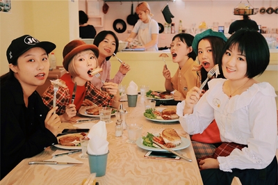 sb81U0TCQejbTnFF8xQO.jpg?w=940&h=940