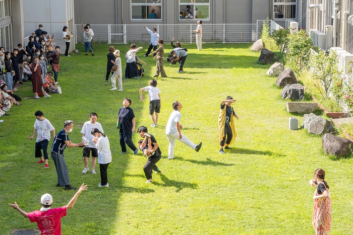 「まちのおくゆき」2022/写真:三浦晴子