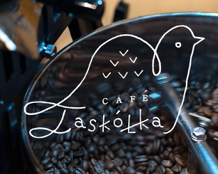 世田谷線上町駅より徒歩3分『カフェ ヤスクーカ』自家焙煎のコーヒーが人気のカフェ♪ Findグルメで情報を公開