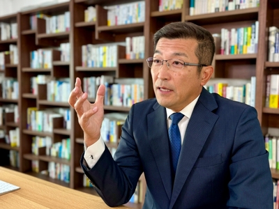 sdOFV5vGC3vwsFllVQdV.jpeg?w=940&h=940