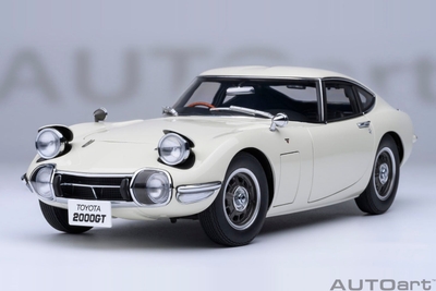 オートアート社製トヨタ 2000GT 1967