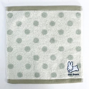 seJKmoitoazzMUznLSIo.jpg?w=940&h=940