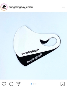 snrnGq5FQaKHukj4fDaN.jpg?w=940&h=940