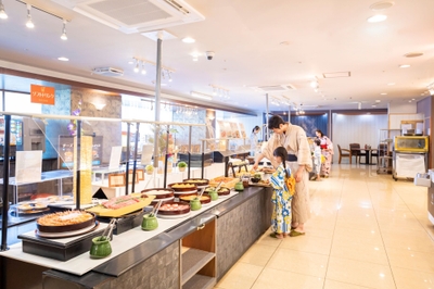 sr8Rn73fqbXsTDZJ4ohd.jpg?w=940&h=940