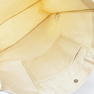 キティちゃんのバッグ