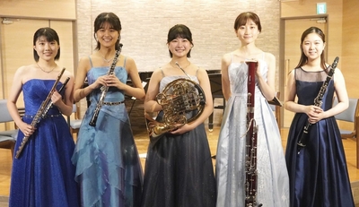 svUKCnhJoxoXA9LQfOaF.jpg?w=940&h=940