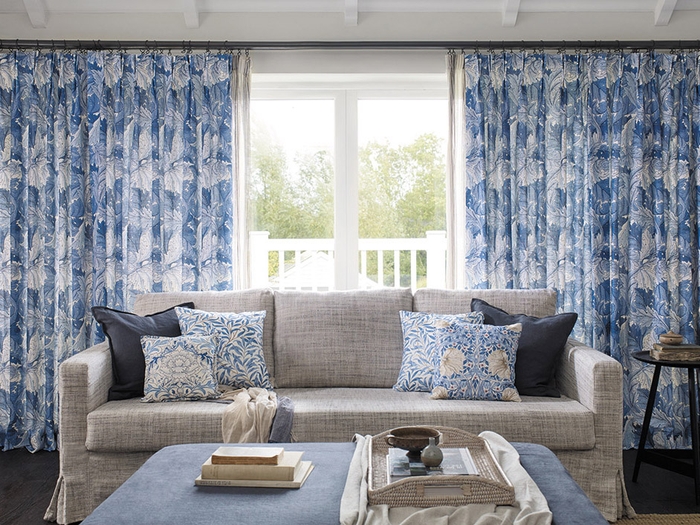 WOAD(青色の染料)とLINEN(麻)の色合い