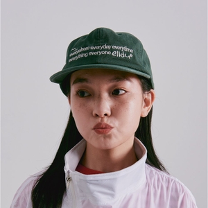 sxSZv0XoLLYDsKyzDcMB.jpg?w=940&h=940