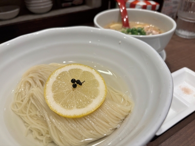 sxvkvRJohQMmiPSCPZF4.jpg?w=940&h=940