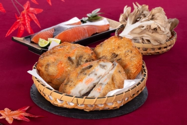 【磯揚げまる天】旬の味覚を楽しむ 秋限定の新商品「鮭まいたけ天」が登場！2025年9月1日(月)より一部店舗限定発売