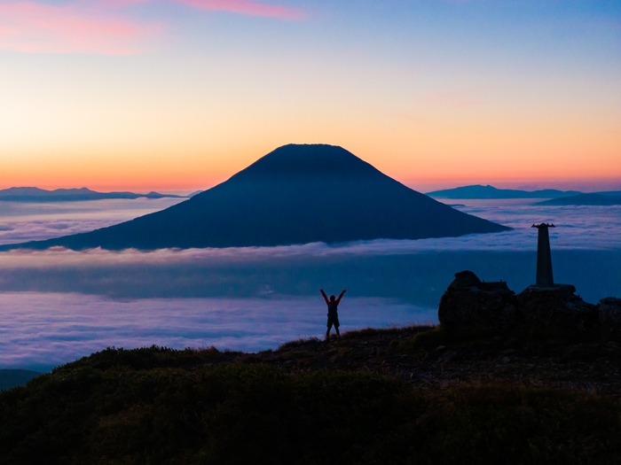 アンヌプリ頂上からご来光