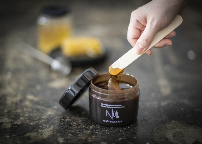累計販売数7万本突破の人気脱毛ワックス『NULL ハニーシュガーワックス』がパワーアップ&期間限定価格で登場!