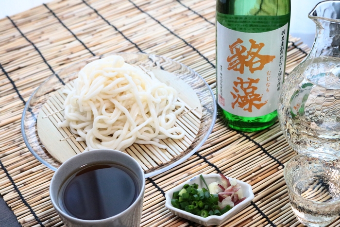 郷土の味、うどんと共に。