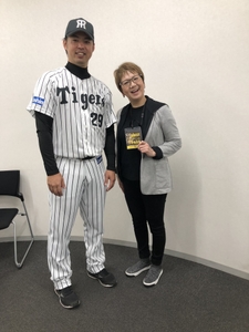 tEthIVqqTv7jN32NXgM3.jpeg?w=940&h=940