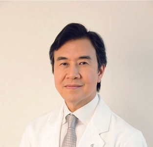 tLNfGM8MY8sNGqrBjE1X.jpg?w=940&h=940