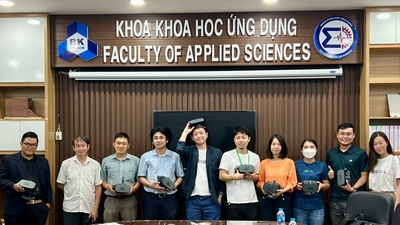 tRYe9iezxlnBadpkDp1C.jpeg?w=940&h=940