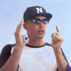 tRzw3Hgjr0Jlb056QrDz.jpg?w=940&h=940