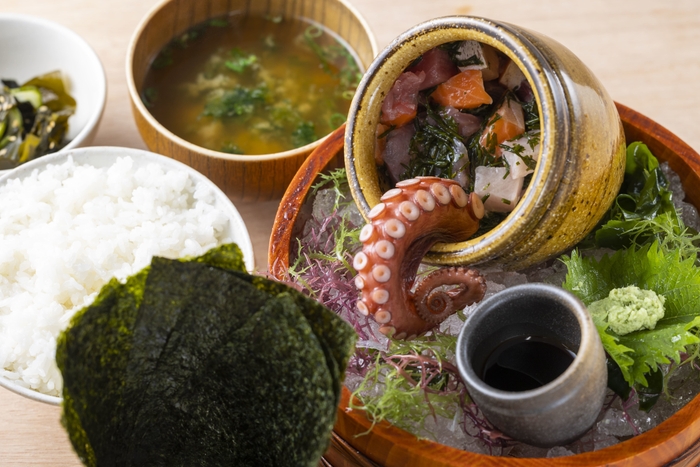 湘南たこつぼ定食 2,035円(税込)