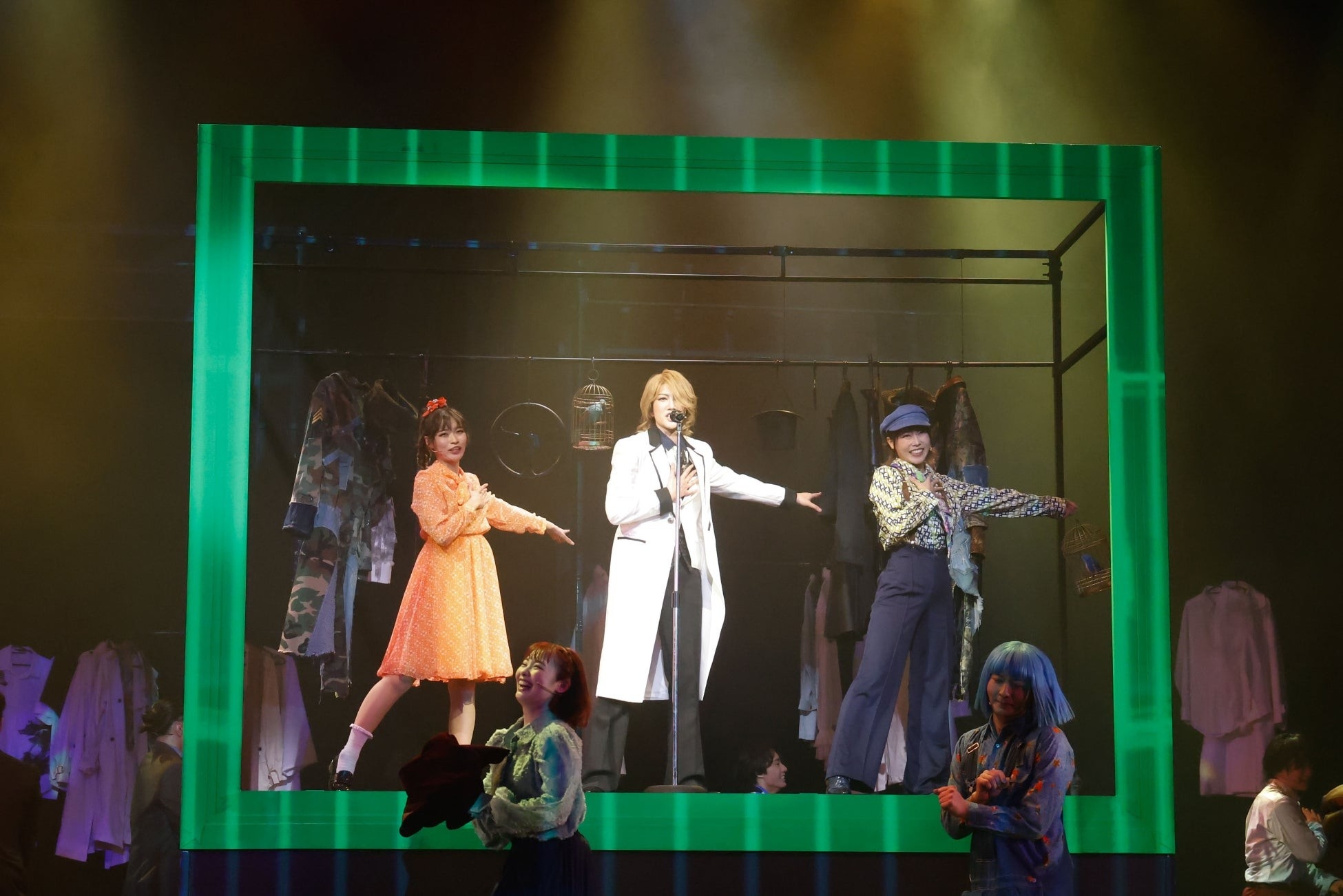 ミュージカル「七色いんこ」©Tezuka Productions/ミュージカル「七色いんこ」製作委員会