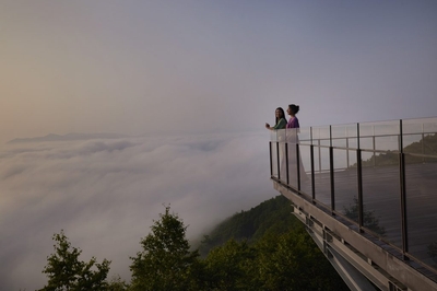 tYTvj5LCY5CkCqnRHGrK.jpg?w=940&h=940