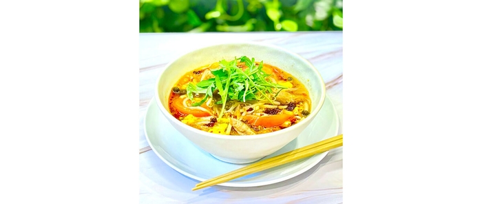 復刻!黒酢香る 酸辣湯麺